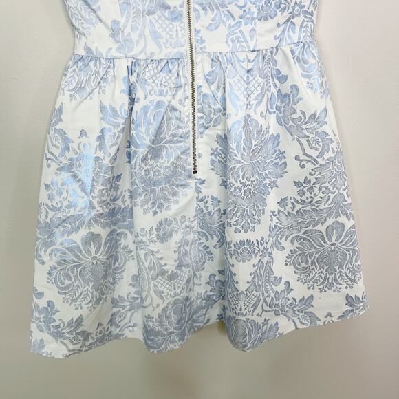 Xenia Shimmering Dress Metallic Jacquard Size 2 - Picture 7 of 10